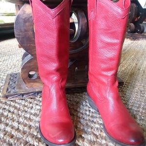 FRYE RED CARSON boots